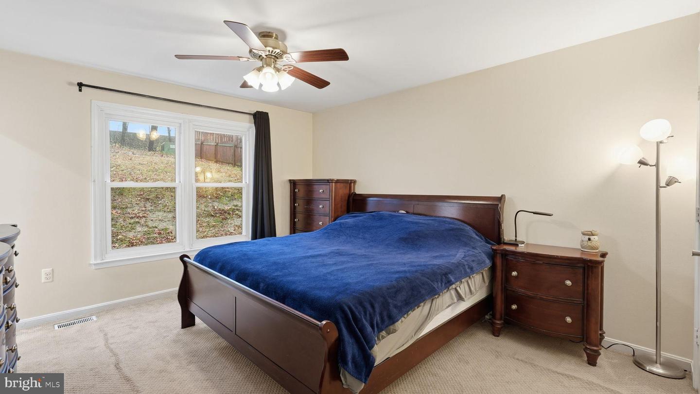 236 WHITSONS RUN, STAFFORD, Virginia 22554, 3 Bedrooms Bedrooms, 7 Rooms Rooms,2 BathroomsBathrooms,Residential,For sale,236 WHITSONS RUN,VAST2044528 MLS # VAST2044528