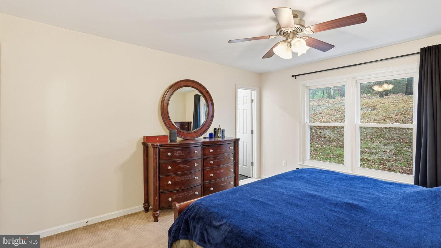 236 WHITSONS RUN, STAFFORD, Virginia 22554, 3 Bedrooms Bedrooms, 7 Rooms Rooms,2 BathroomsBathrooms,Residential,For sale,236 WHITSONS RUN,VAST2044528 MLS # VAST2044528