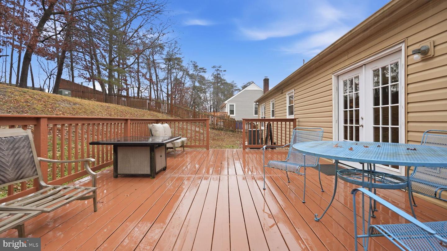 236 WHITSONS RUN, STAFFORD, Virginia 22554, 3 Bedrooms Bedrooms, 7 Rooms Rooms,2 BathroomsBathrooms,Residential,For sale,236 WHITSONS RUN,VAST2044528 MLS # VAST2044528