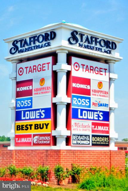 236 WHITSONS RUN, STAFFORD, Virginia 22554, 3 Bedrooms Bedrooms, 7 Rooms Rooms,2 BathroomsBathrooms,Residential,For sale,236 WHITSONS RUN,VAST2044528 MLS # VAST2044528