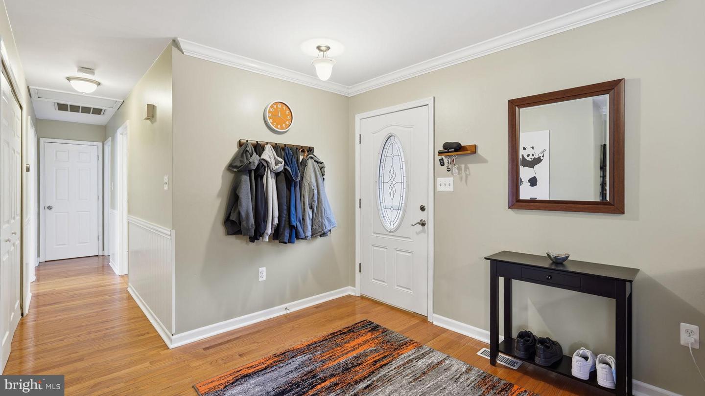 236 WHITSONS RUN, STAFFORD, Virginia 22554, 3 Bedrooms Bedrooms, 7 Rooms Rooms,2 BathroomsBathrooms,Residential,For sale,236 WHITSONS RUN,VAST2044528 MLS # VAST2044528