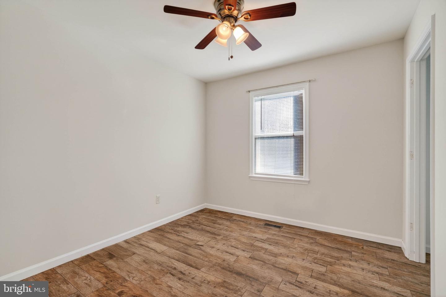 36 MACK LN, STAFFORD, Virginia 22556, 4 Bedrooms Bedrooms, 12 Rooms Rooms,2 BathroomsBathrooms,Residential,For sale,36 MACK LN,VAST2044530 MLS # VAST2044530