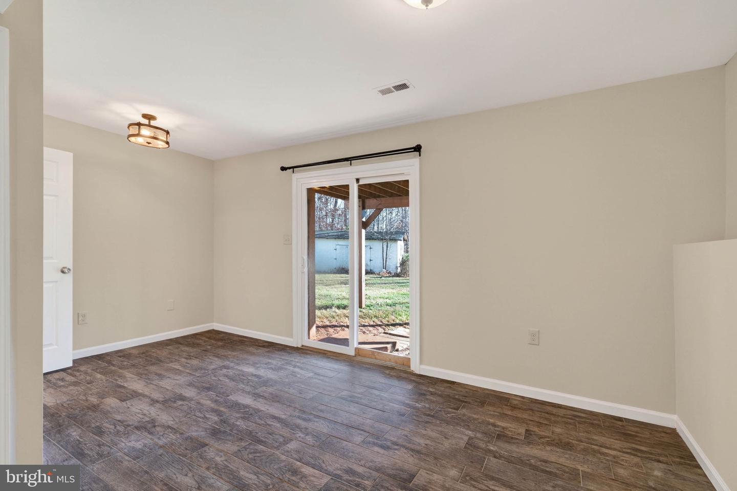 36 MACK LN, STAFFORD, Virginia 22556, 4 Bedrooms Bedrooms, 12 Rooms Rooms,2 BathroomsBathrooms,Residential,For sale,36 MACK LN,VAST2044530 MLS # VAST2044530