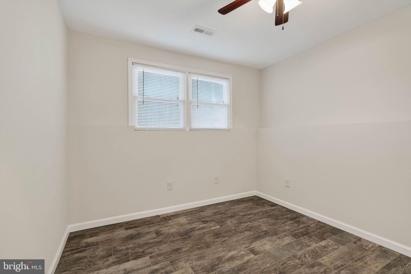 36 MACK LN, STAFFORD, Virginia 22556, 4 Bedrooms Bedrooms, 12 Rooms Rooms,2 BathroomsBathrooms,Residential,For sale,36 MACK LN,VAST2044530 MLS # VAST2044530