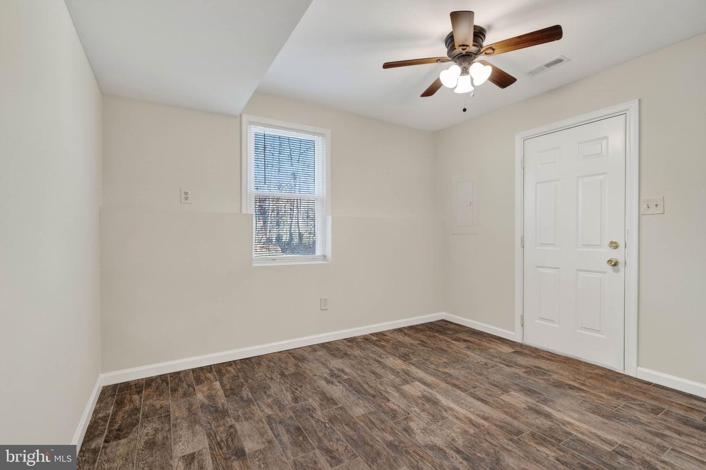 36 MACK LN, STAFFORD, Virginia 22556, 4 Bedrooms Bedrooms, 12 Rooms Rooms,2 BathroomsBathrooms,Residential,For sale,36 MACK LN,VAST2044530 MLS # VAST2044530