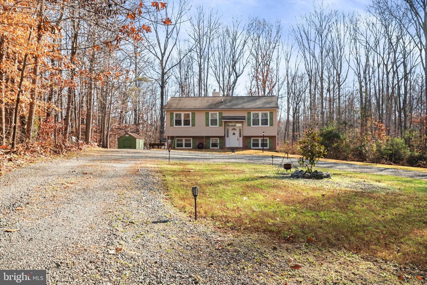 36 MACK LN, STAFFORD, Virginia 22556, 4 Bedrooms Bedrooms, 12 Rooms Rooms,2 BathroomsBathrooms,Residential,For sale,36 MACK LN,VAST2044530 MLS # VAST2044530