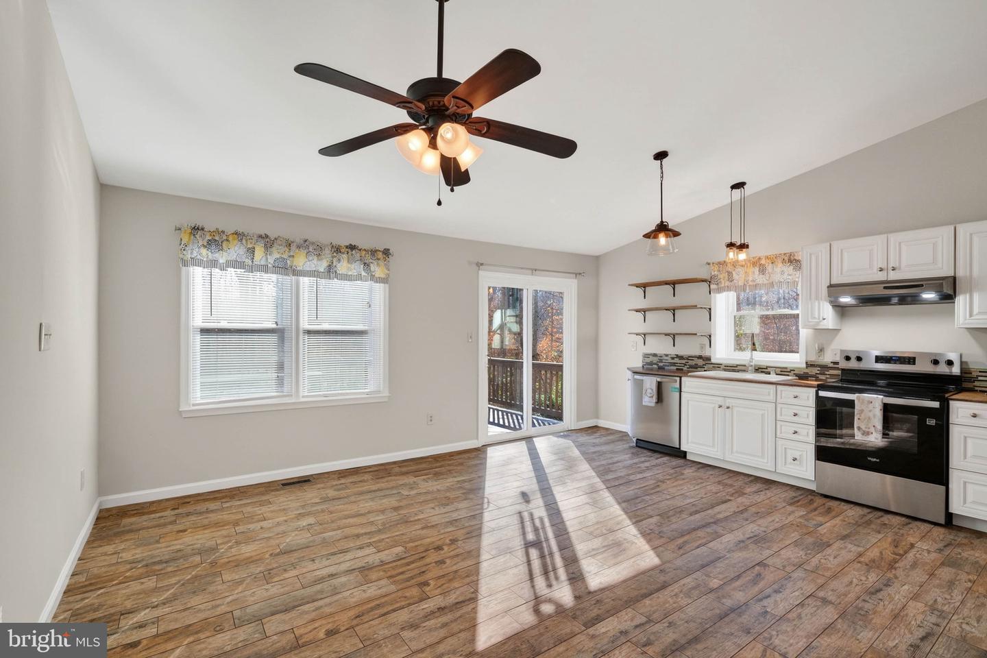 36 MACK LN, STAFFORD, Virginia 22556, 4 Bedrooms Bedrooms, 12 Rooms Rooms,2 BathroomsBathrooms,Residential,For sale,36 MACK LN,VAST2044530 MLS # VAST2044530