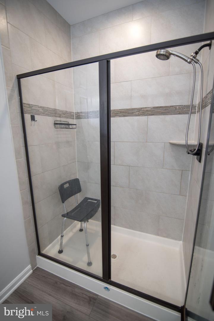 147 WESTCHESTER DR, STEPHENS CITY, Virginia 22655, 5 Bedrooms Bedrooms, ,3 BathroomsBathrooms,Residential,For sale,147 WESTCHESTER DR,VAFV2038294 MLS # VAFV2038294