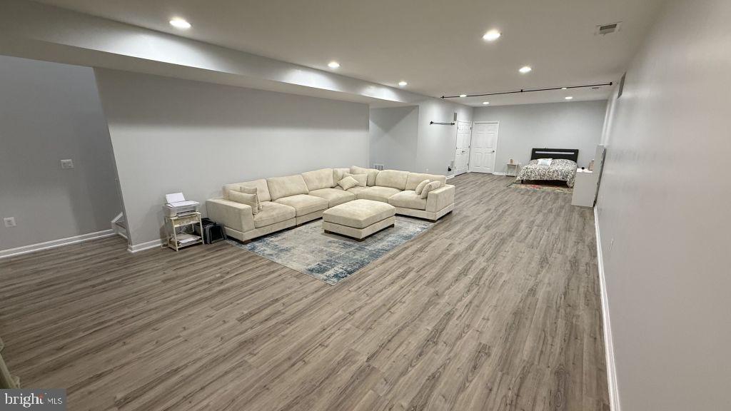 147 WESTCHESTER DR, STEPHENS CITY, Virginia 22655, 5 Bedrooms Bedrooms, ,3 BathroomsBathrooms,Residential,For sale,147 WESTCHESTER DR,VAFV2038294 MLS # VAFV2038294