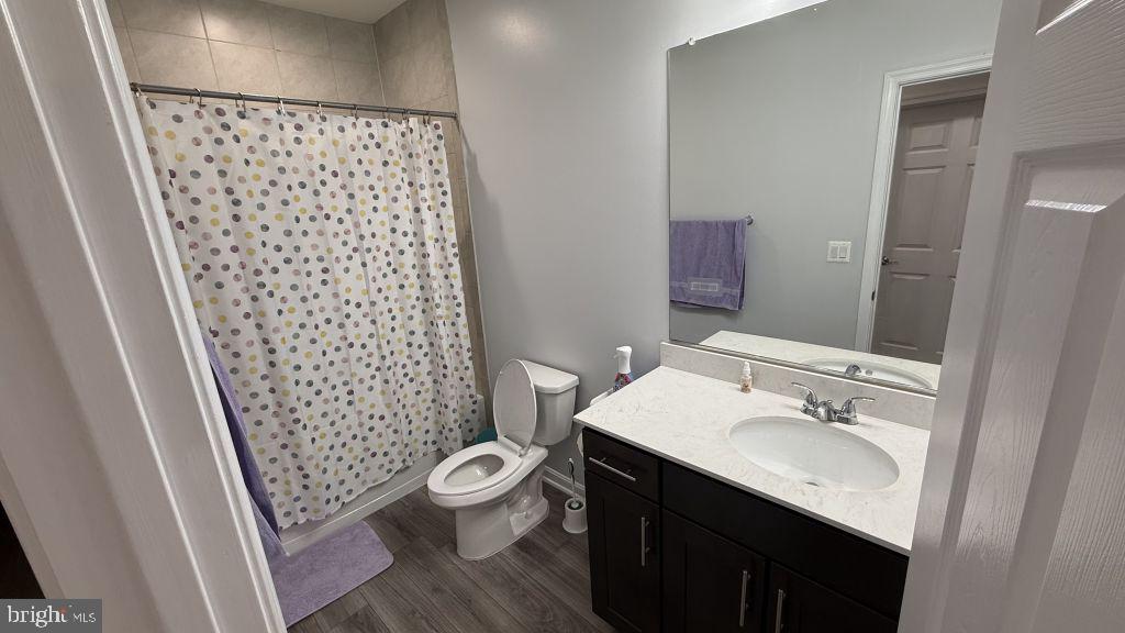 147 WESTCHESTER DR, STEPHENS CITY, Virginia 22655, 5 Bedrooms Bedrooms, ,3 BathroomsBathrooms,Residential,For sale,147 WESTCHESTER DR,VAFV2038294 MLS # VAFV2038294