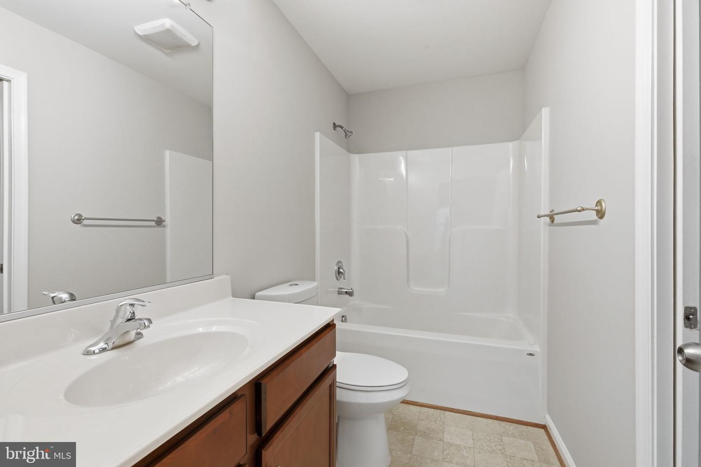 139 WAMBACH CT, FRONT ROYAL, Virginia 22630, 3 Bedrooms Bedrooms, 8 Rooms Rooms,2 BathroomsBathrooms,Residential,For sale,139 WAMBACH CT,VAWR2012876 MLS # VAWR2012876