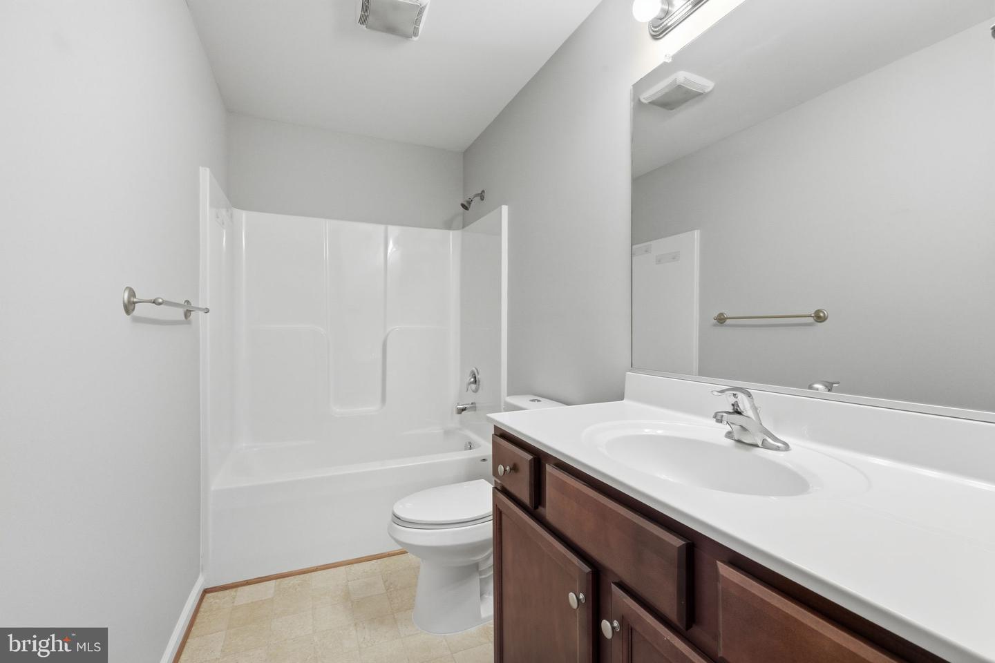 139 WAMBACH CT, FRONT ROYAL, Virginia 22630, 3 Bedrooms Bedrooms, 8 Rooms Rooms,2 BathroomsBathrooms,Residential,For sale,139 WAMBACH CT,VAWR2012876 MLS # VAWR2012876