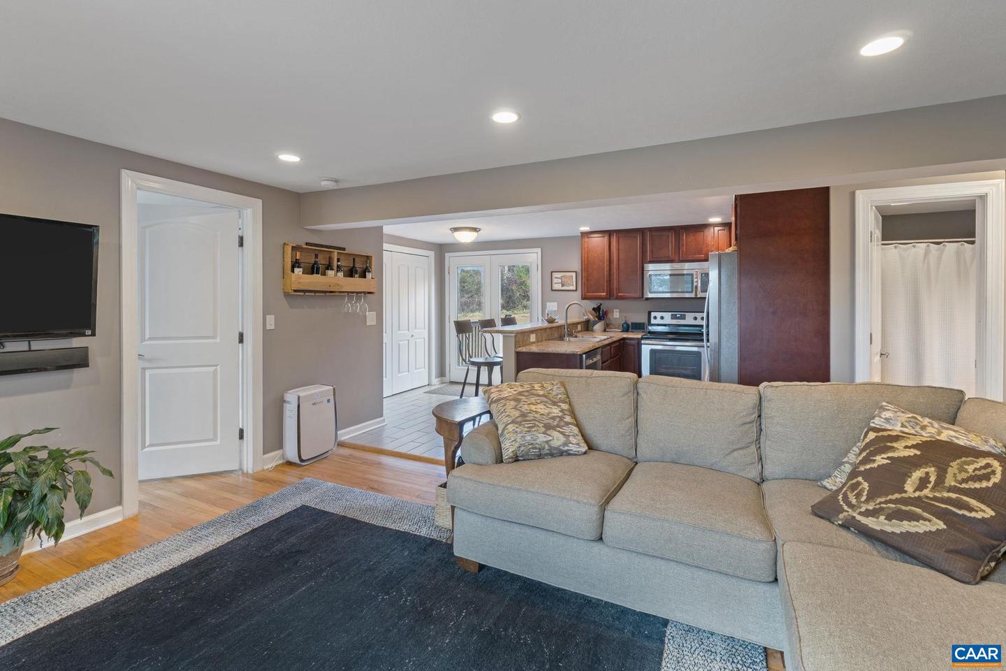 504 NEWTOWN RD, GREENWOOD, Virginia 22943, 3 Bedrooms Bedrooms, ,2 BathroomsBathrooms,Residential,For sale,504 NEWTOWN RD,671579 MLS # 671579 504 NEWTOWN RD, GREENWOOD, Virginia 22943, 3 Bedrooms Bedrooms, ,2 BathroomsBathrooms,Residential,For sale,504 NEWTOWN RD,671579 MLS # 671579