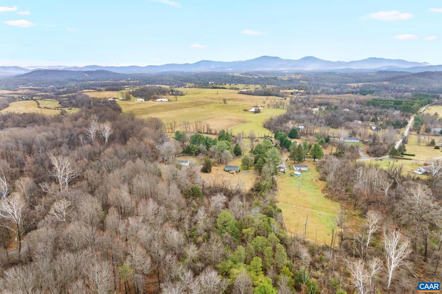 504 NEWTOWN RD, GREENWOOD, Virginia 22943, 3 Bedrooms Bedrooms, ,2 BathroomsBathrooms,Residential,For sale,504 NEWTOWN RD,671579 MLS # 671579 504 NEWTOWN RD, GREENWOOD, Virginia 22943, 3 Bedrooms Bedrooms, ,2 BathroomsBathrooms,Residential,For sale,504 NEWTOWN RD,671579 MLS # 671579