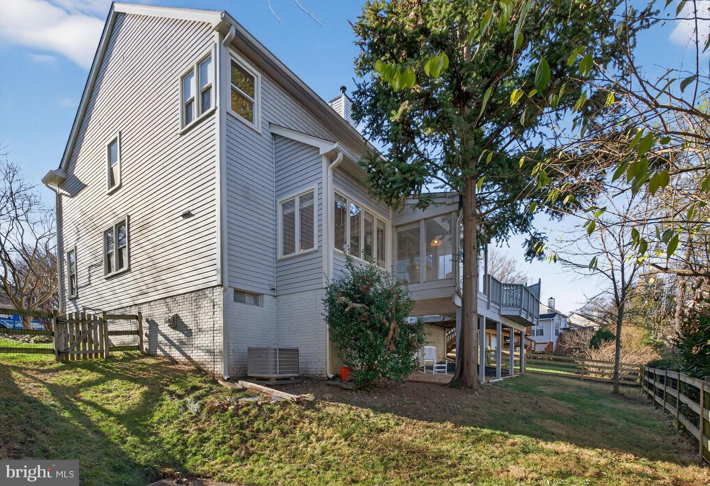 46526 CEDARHURST DR, STERLING, Virginia 20165, 4 Bedrooms Bedrooms, 18 Rooms Rooms,3 BathroomsBathrooms,Residential,For sale,46526 CEDARHURST DR,VALO2111896 MLS # VALO2111896 46526 CEDARHURST DR, STERLING, Virginia 20165, 4 Bedrooms Bedrooms, 18 Rooms Rooms,3 BathroomsBathrooms,Residential,For sale,46526 CEDARHURST DR,VALO2111896 MLS # VALO2111896