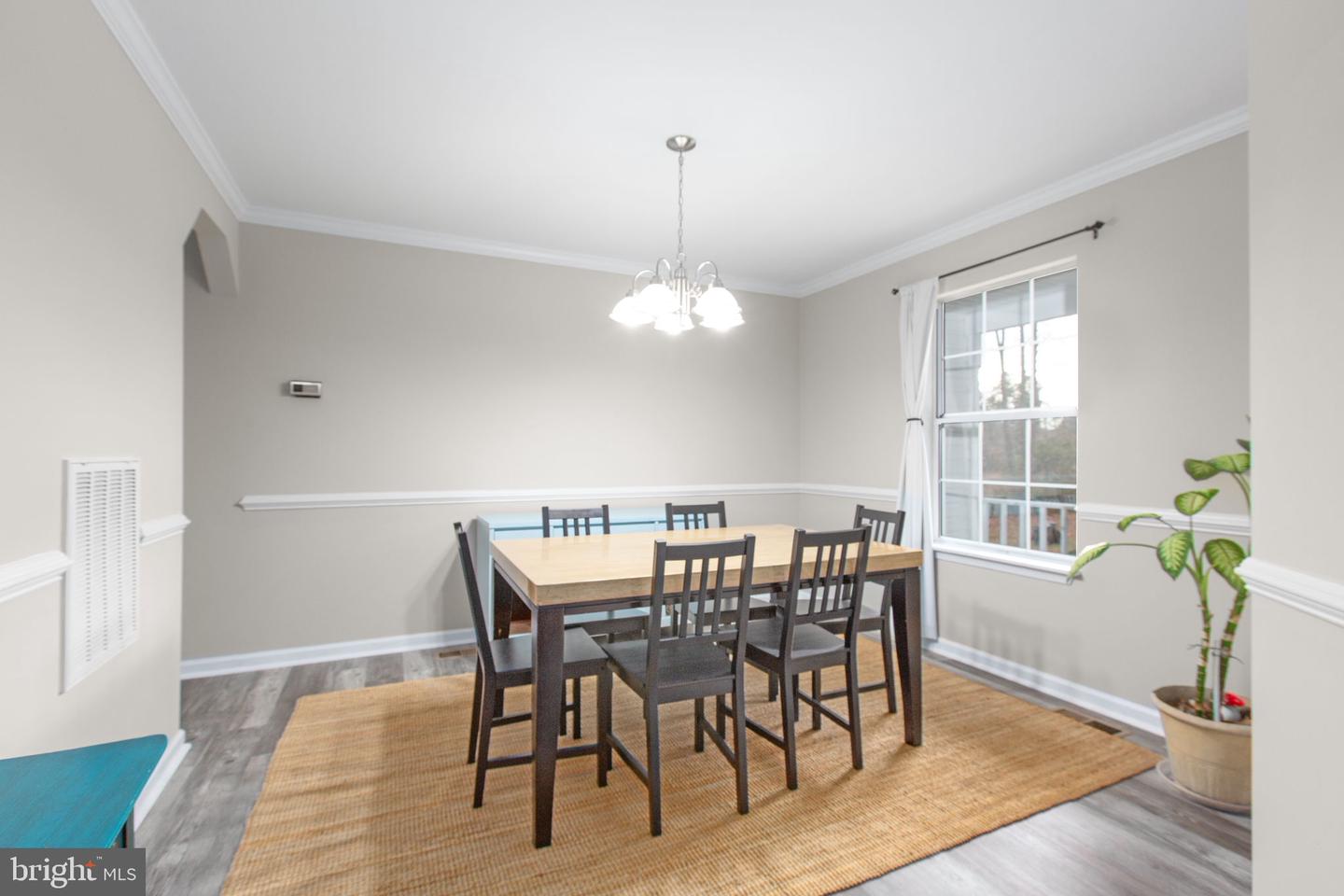 86 DEBBIE DR, FREDERICKSBURG, Virginia 22406, 5 Bedrooms Bedrooms, ,2 BathroomsBathrooms,Residential,For sale,86 DEBBIE DR,VAST2044544 MLS # VAST2044544