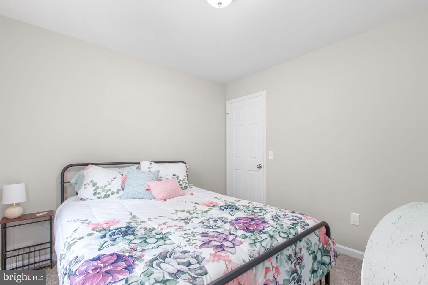 86 DEBBIE DR, FREDERICKSBURG, Virginia 22406, 5 Bedrooms Bedrooms, ,2 BathroomsBathrooms,Residential,For sale,86 DEBBIE DR,VAST2044544 MLS # VAST2044544