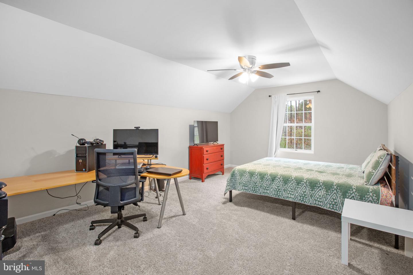 86 DEBBIE DR, FREDERICKSBURG, Virginia 22406, 5 Bedrooms Bedrooms, ,2 BathroomsBathrooms,Residential,For sale,86 DEBBIE DR,VAST2044544 MLS # VAST2044544