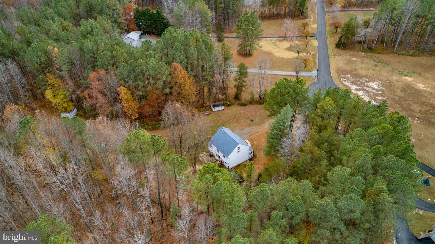 86 DEBBIE DR, FREDERICKSBURG, Virginia 22406, 5 Bedrooms Bedrooms, ,2 BathroomsBathrooms,Residential,For sale,86 DEBBIE DR,VAST2044544 MLS # VAST2044544