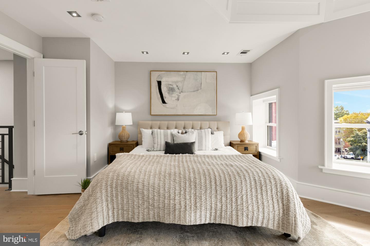 1735 1ST ST NW #2, WASHINGTON, District Of Columbia 20001, 3 Bedrooms Bedrooms, 6 Rooms Rooms,3 BathroomsBathrooms,Residential,For sale,1735 1ST ST NW #2,DCDC2233686 MLS # DCDC2233686 1735 1ST ST NW #2, WASHINGTON, District Of Columbia 20001, 3 Bedrooms Bedrooms, 6 Rooms Rooms,3 BathroomsBathrooms,Residential,For sale,1735 1ST ST NW #2,DCDC2233686 MLS # DCDC2233686