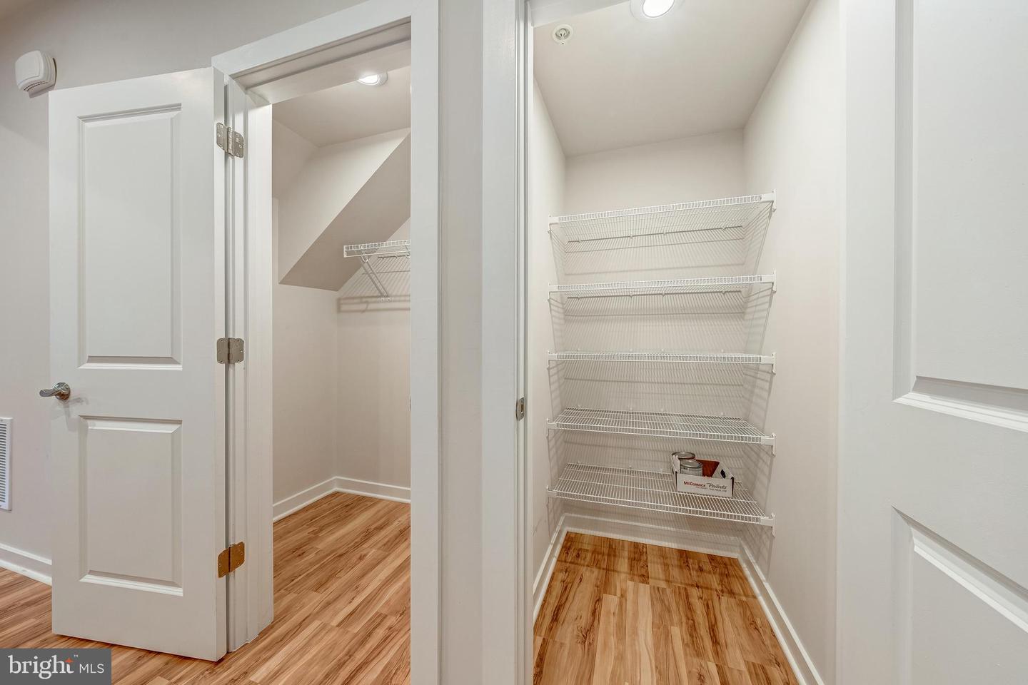 13504 INNOVATION STATION LOOP #2A, HERNDON, Virginia 20171, 3 Bedrooms Bedrooms, ,2 BathroomsBathrooms,Residential,For sale,13504 INNOVATION STATION LOOP #2A,VAFX2281354 MLS # VAFX2281354