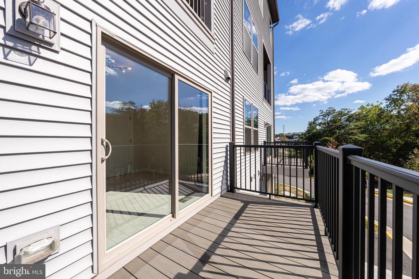 13504 INNOVATION STATION LOOP #2A, HERNDON, Virginia 20171, 3 Bedrooms Bedrooms, ,2 BathroomsBathrooms,Residential,For sale,13504 INNOVATION STATION LOOP #2A,VAFX2281354 MLS # VAFX2281354