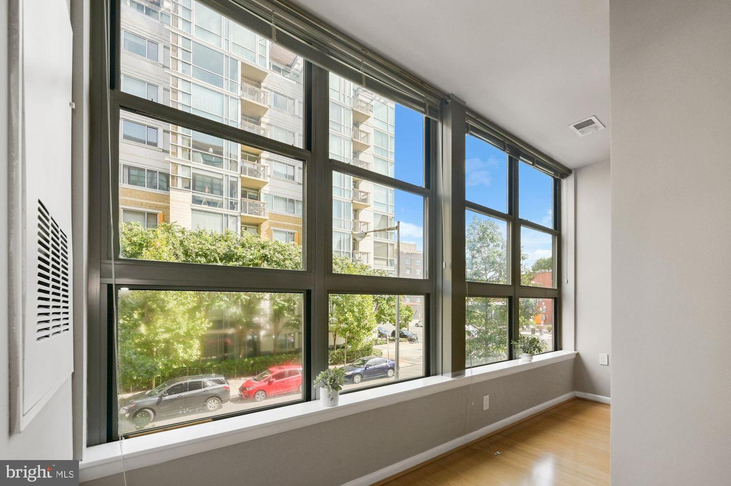 1300 N ST NW #218, WASHINGTON, District Of Columbia 20005, 1 Bedroom Bedrooms, 2 Rooms Rooms,1 BathroomBathrooms,Residential,For sale,1300 N ST NW #218,DCDC2233720 MLS # DCDC2233720 1300 N ST NW #218, WASHINGTON, District Of Columbia 20005, 1 Bedroom Bedrooms, 2 Rooms Rooms,1 BathroomBathrooms,Residential,For sale,1300 N ST NW #218,DCDC2233720 MLS # DCDC2233720