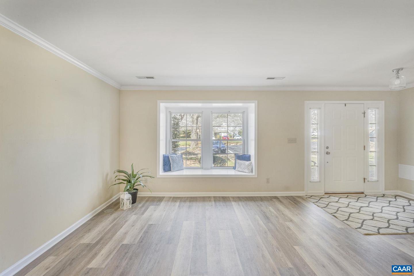 3265 GATEWAY CIR, CHARLOTTESVILLE, Virginia 22911, 3 Bedrooms Bedrooms, ,2 BathroomsBathrooms,Residential,For sale,3265 GATEWAY CIR,671589 MLS # 671589 3265 GATEWAY CIR, CHARLOTTESVILLE, Virginia 22911, 3 Bedrooms Bedrooms, ,2 BathroomsBathrooms,Residential,For sale,3265 GATEWAY CIR,671589 MLS # 671589