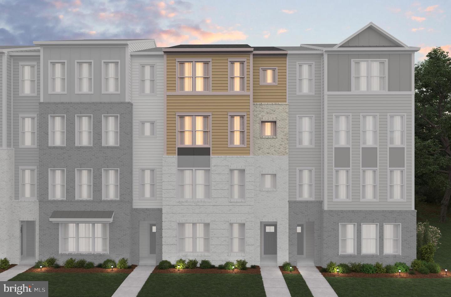 19717 MISTY MOSS SQ #1, ASHBURN, Virginia 20147, 3 Bedrooms Bedrooms, ,2 BathroomsBathrooms,Residential,For sale,19717 MISTY MOSS SQ #1,VALO2111924 MLS # VALO2111924