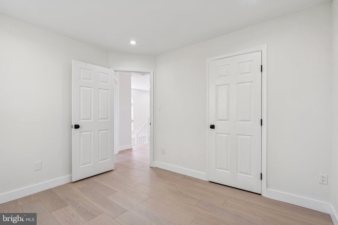 43501 POSTRAIL SQ, ASHBURN, Virginia 20147, 3 Bedrooms Bedrooms, 6 Rooms Rooms,2 BathroomsBathrooms,Residential,For sale,43501 POSTRAIL SQ,VALO2111936 MLS # VALO2111936