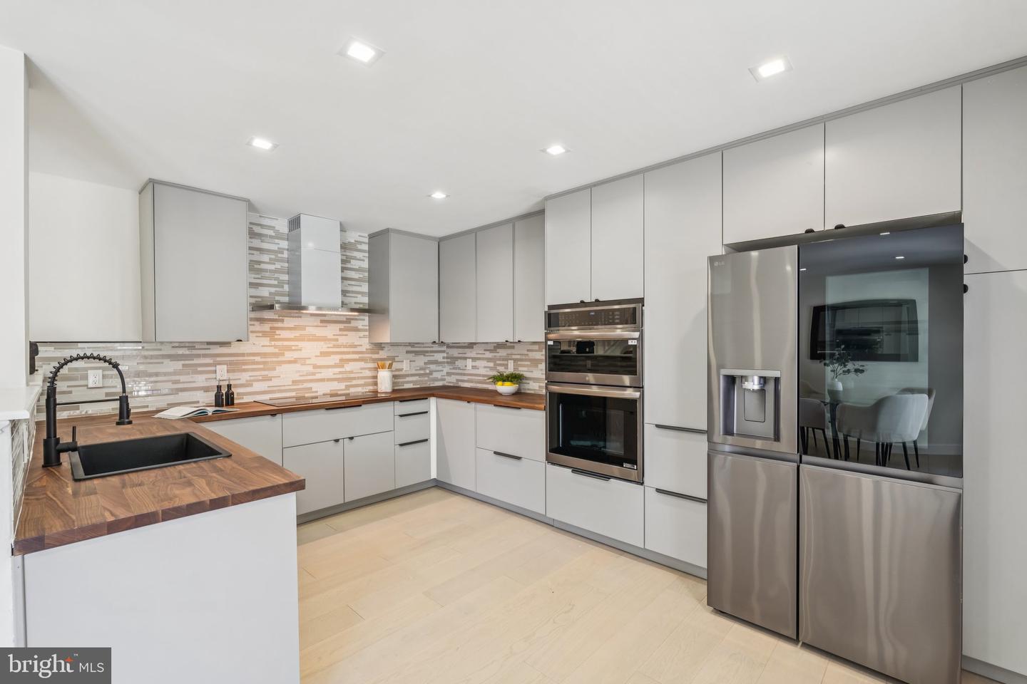 43501 POSTRAIL SQ, ASHBURN, Virginia 20147, 3 Bedrooms Bedrooms, 6 Rooms Rooms,2 BathroomsBathrooms,Residential,For sale,43501 POSTRAIL SQ,VALO2111936 MLS # VALO2111936