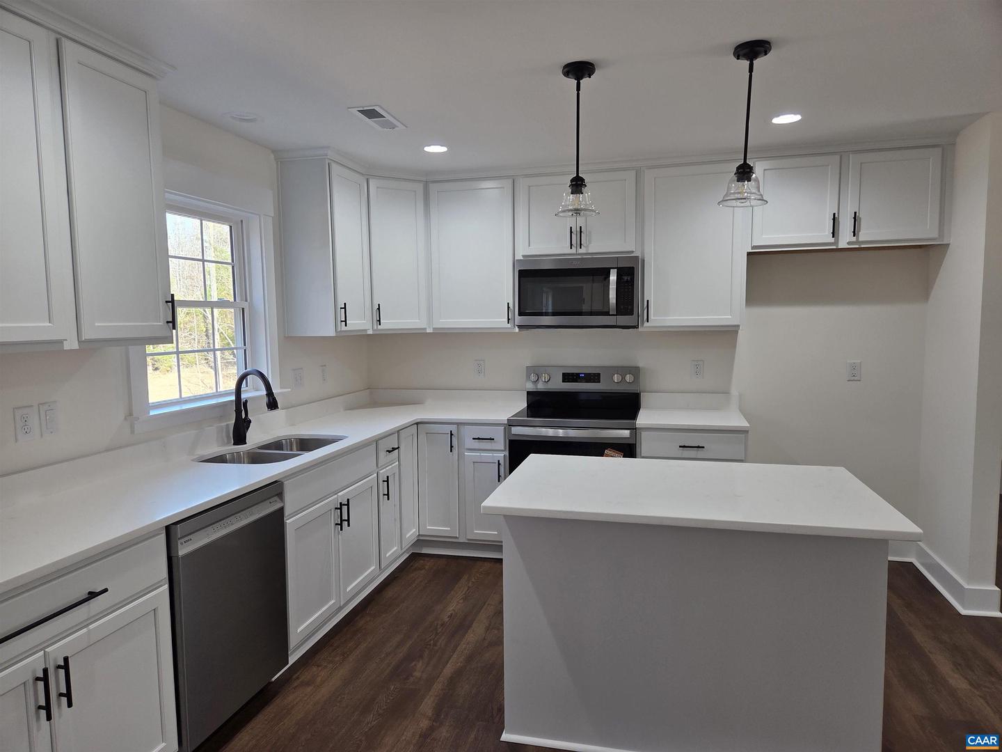 115 BUSBEES POINT RD, BUMPASS, Virginia 23024, 3 Bedrooms Bedrooms, ,2 BathroomsBathrooms,Residential,For sale,115 BUSBEES POINT RD,671594 MLS # 671594 115 BUSBEES POINT RD, BUMPASS, Virginia 23024, 3 Bedrooms Bedrooms, ,2 BathroomsBathrooms,Residential,For sale,115 BUSBEES POINT RD,671594 MLS # 671594