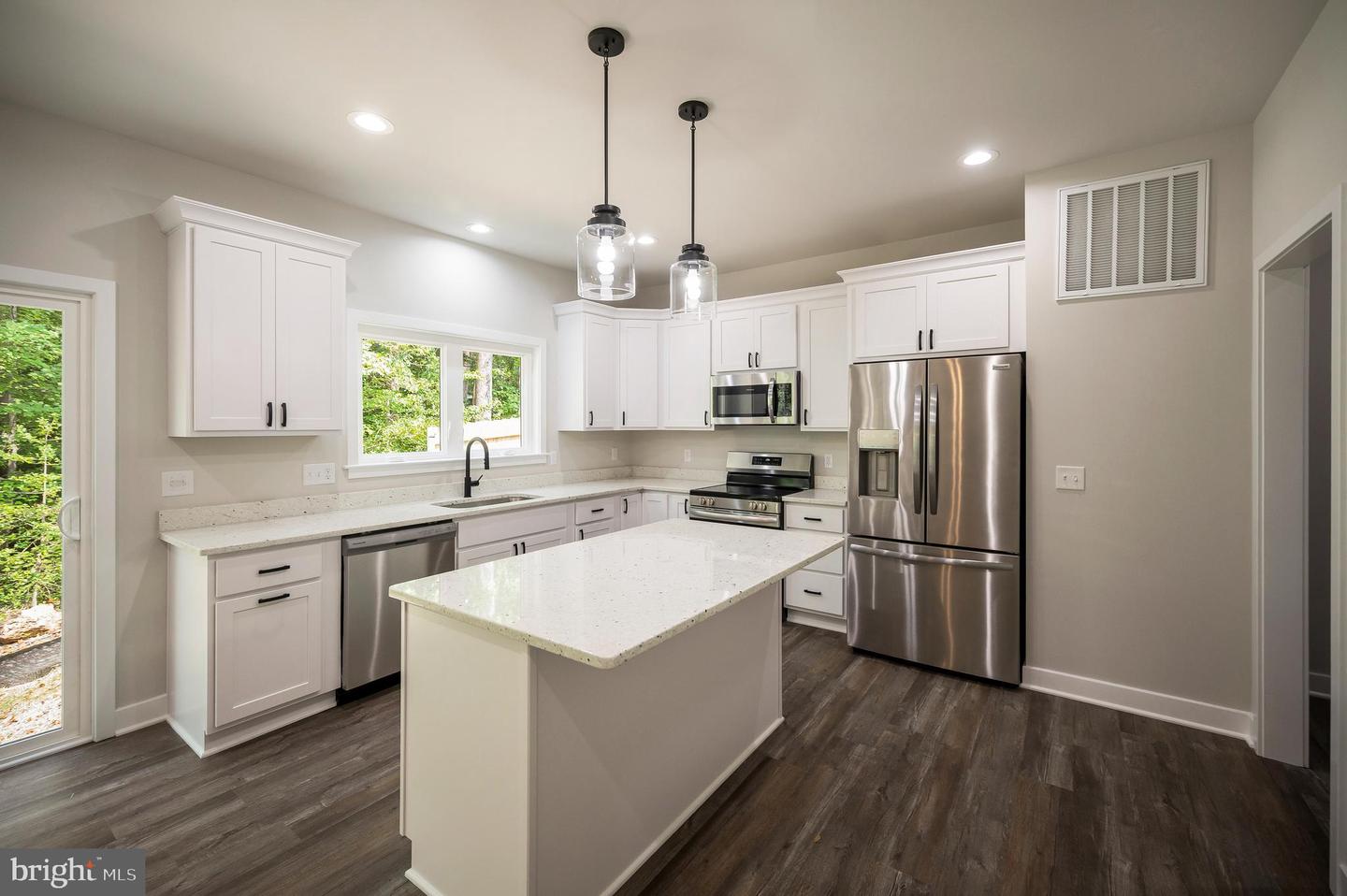 10598 GREENWOOD DR, SPOTSYLVANIA, Virginia 22553, 4 Bedrooms Bedrooms, ,2 BathroomsBathrooms,Residential,For sale,10598 GREENWOOD DR,VASP2037962 MLS # VASP2037962