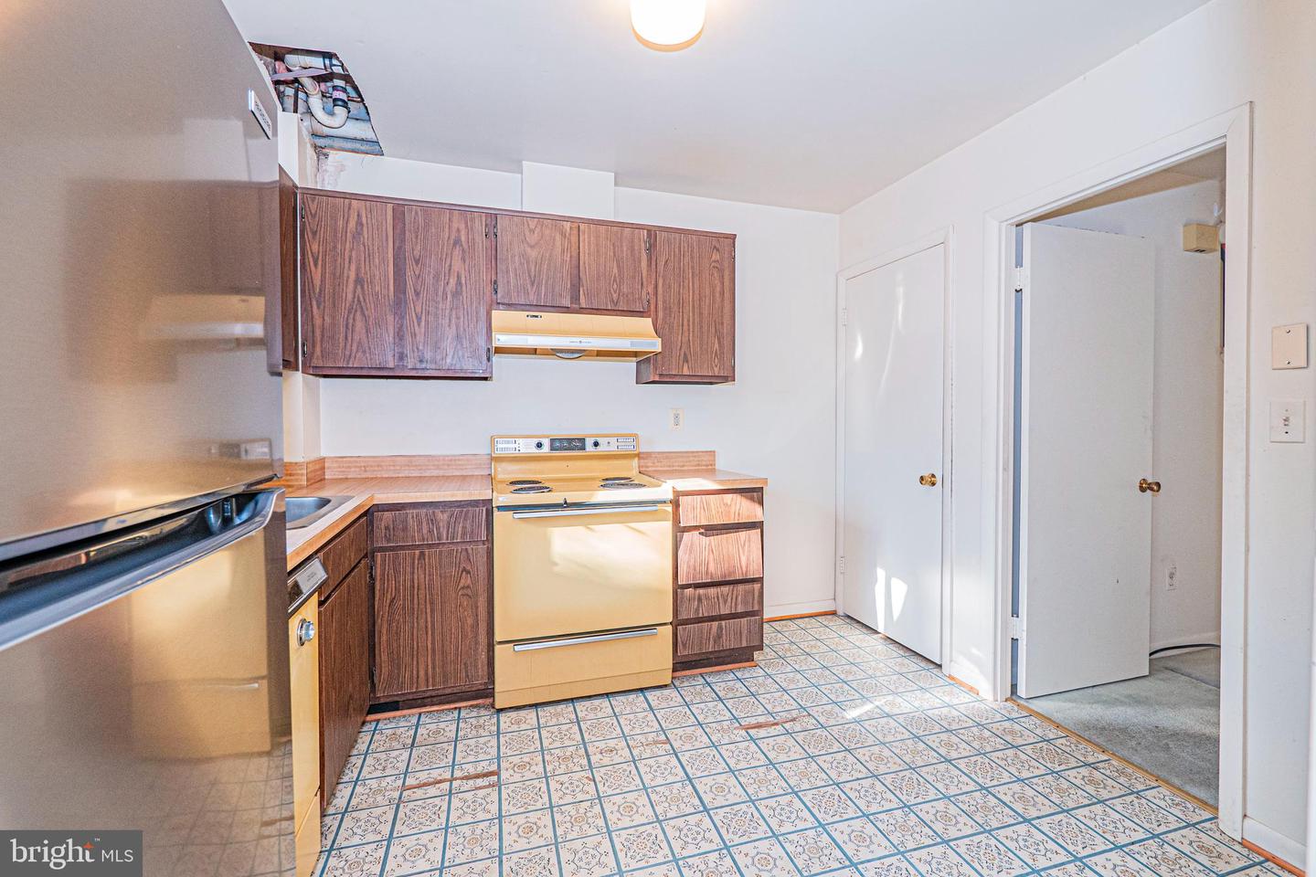 11879 BARREL COOPER CT, RESTON, Virginia 20191, 2 Bedrooms Bedrooms, ,1 BathroomBathrooms,Residential,For sale,11879 BARREL COOPER CT,VAFX2281304 MLS # VAFX2281304