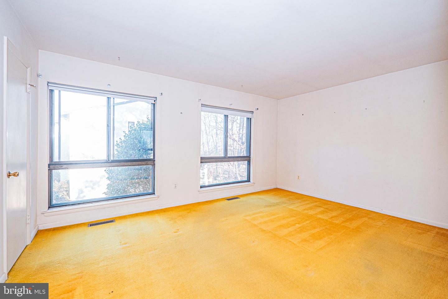 11879 BARREL COOPER CT, RESTON, Virginia 20191, 2 Bedrooms Bedrooms, ,1 BathroomBathrooms,Residential,For sale,11879 BARREL COOPER CT,VAFX2281304 MLS # VAFX2281304