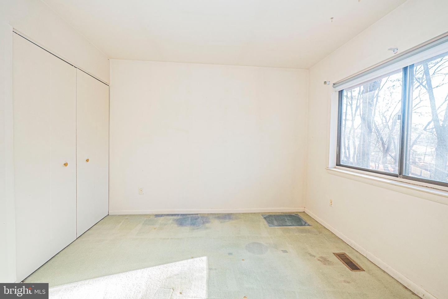 11879 BARREL COOPER CT, RESTON, Virginia 20191, 2 Bedrooms Bedrooms, ,1 BathroomBathrooms,Residential,For sale,11879 BARREL COOPER CT,VAFX2281304 MLS # VAFX2281304