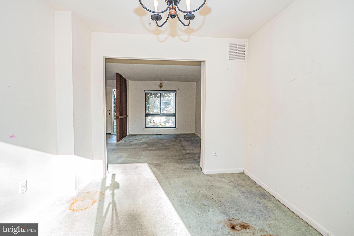 11879 BARREL COOPER CT, RESTON, Virginia 20191, 2 Bedrooms Bedrooms, ,1 BathroomBathrooms,Residential,For sale,11879 BARREL COOPER CT,VAFX2281304 MLS # VAFX2281304