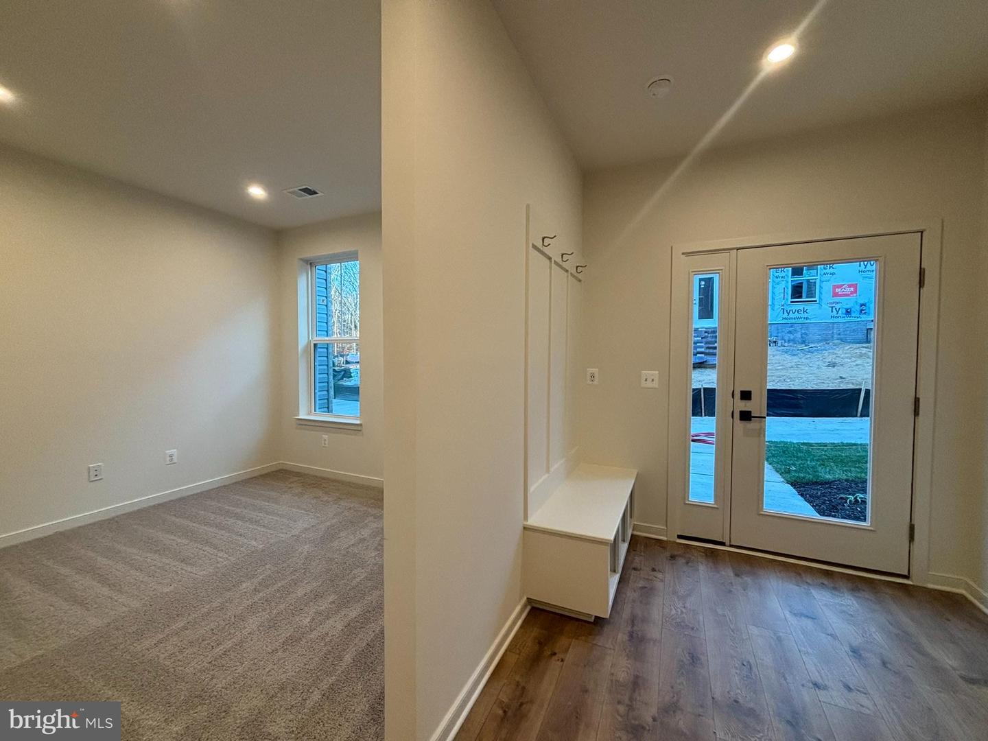 17952 ALICIA AVE #1, DUMFRIES, Virginia 22026, 3 Bedrooms Bedrooms, ,3 BathroomsBathrooms,Residential,For sale,17952 ALICIA AVE #1,VAPW2108582 MLS # VAPW2108582