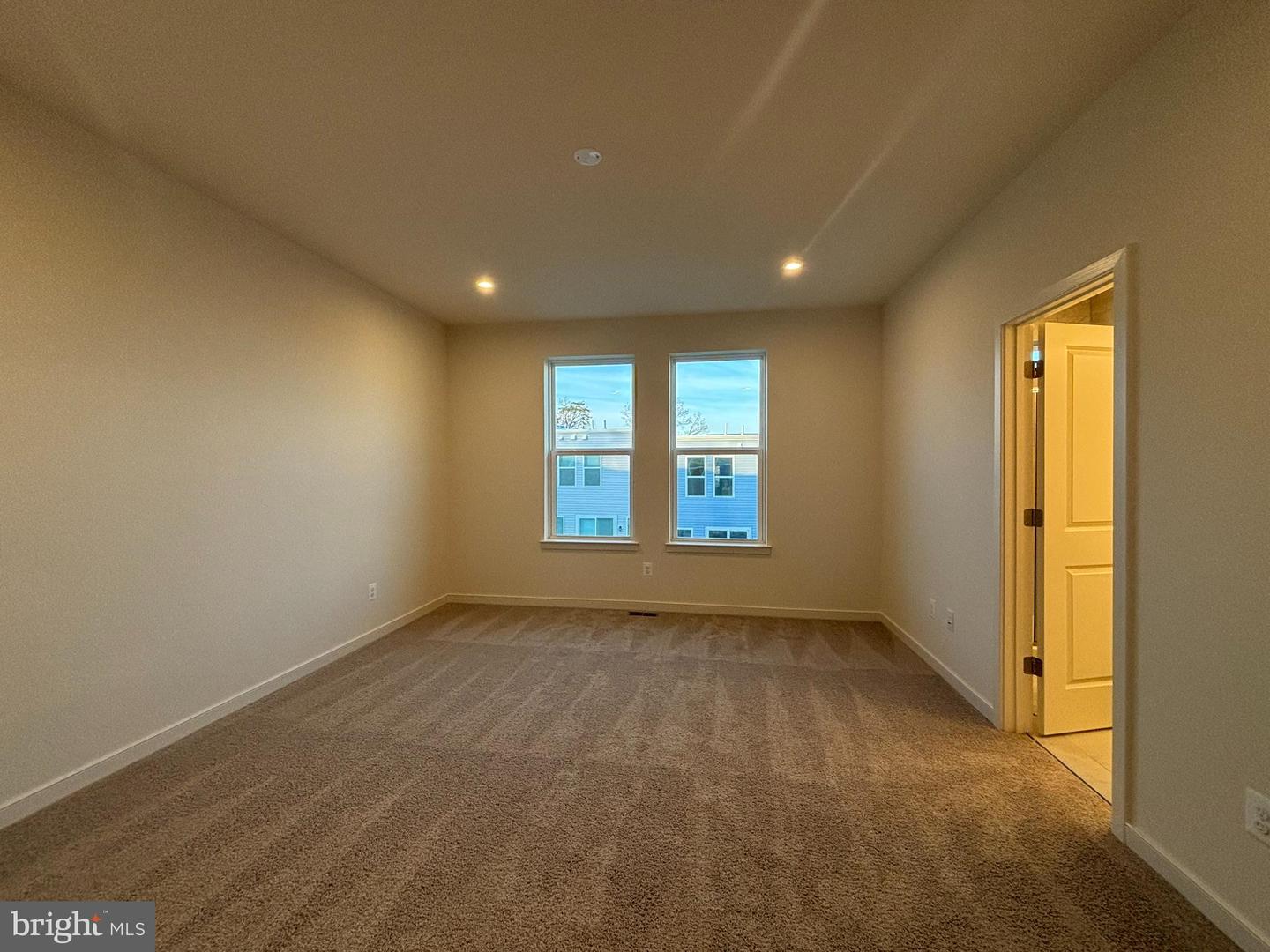 17952 ALICIA AVE #1, DUMFRIES, Virginia 22026, 3 Bedrooms Bedrooms, ,3 BathroomsBathrooms,Residential,For sale,17952 ALICIA AVE #1,VAPW2108582 MLS # VAPW2108582