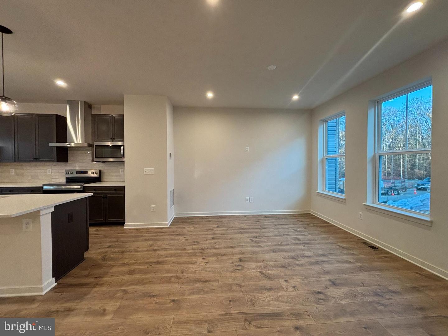 17952 ALICIA AVE #1, DUMFRIES, Virginia 22026, 3 Bedrooms Bedrooms, ,3 BathroomsBathrooms,Residential,For sale,17952 ALICIA AVE #1,VAPW2108582 MLS # VAPW2108582