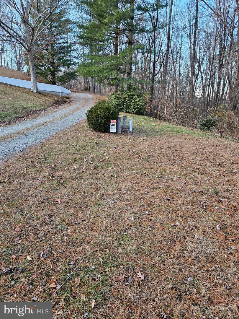 14464 LIPSCOMB HILL LN, MILFORD, Virginia 22514, 4 Bedrooms Bedrooms, 8 Rooms Rooms,3 BathroomsBathrooms,Residential,For sale,14464 LIPSCOMB HILL LN,VACV2009248 MLS # VACV2009248