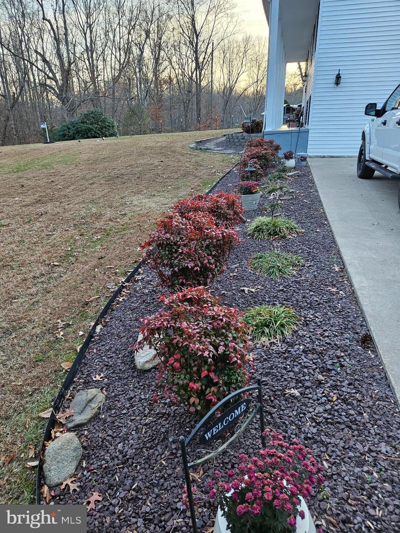 14464 LIPSCOMB HILL LN, MILFORD, Virginia 22514, 4 Bedrooms Bedrooms, 8 Rooms Rooms,3 BathroomsBathrooms,Residential,For sale,14464 LIPSCOMB HILL LN,VACV2009248 MLS # VACV2009248