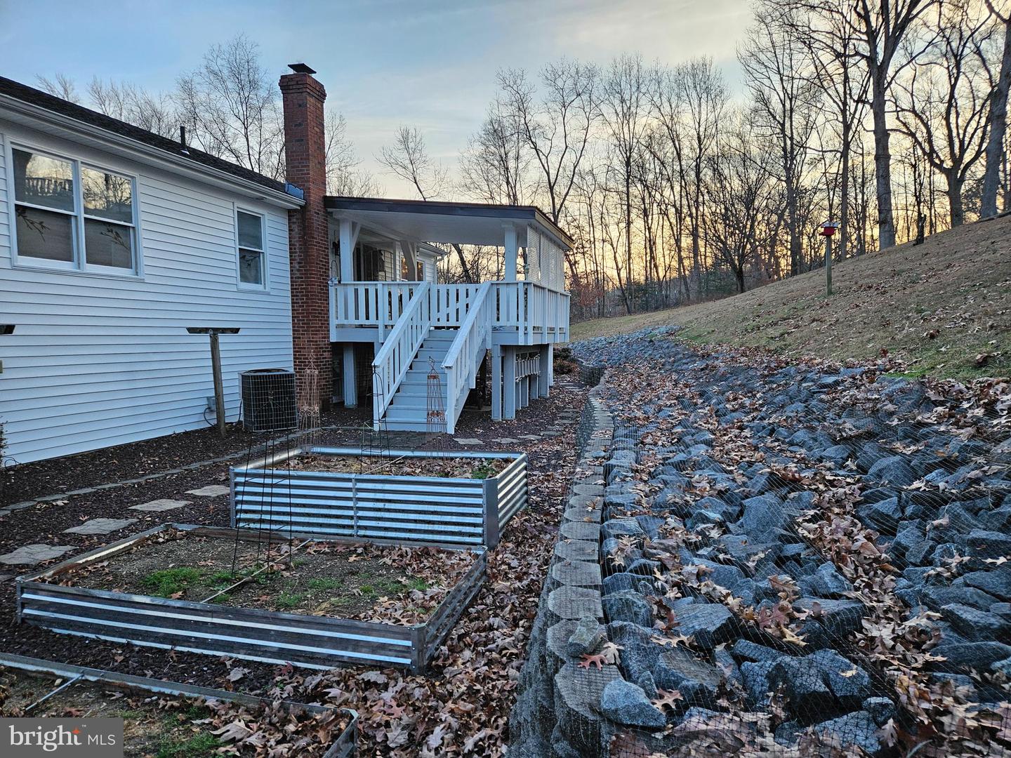 14464 LIPSCOMB HILL LN, MILFORD, Virginia 22514, 4 Bedrooms Bedrooms, 8 Rooms Rooms,3 BathroomsBathrooms,Residential,For sale,14464 LIPSCOMB HILL LN,VACV2009248 MLS # VACV2009248