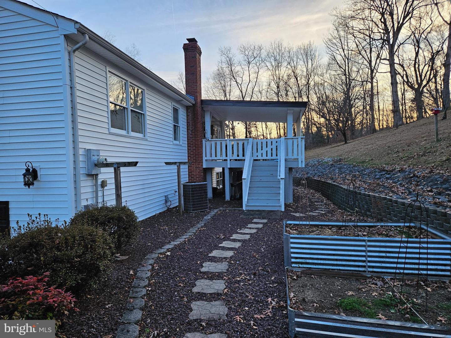 14464 LIPSCOMB HILL LN, MILFORD, Virginia 22514, 4 Bedrooms Bedrooms, 8 Rooms Rooms,3 BathroomsBathrooms,Residential,For sale,14464 LIPSCOMB HILL LN,VACV2009248 MLS # VACV2009248