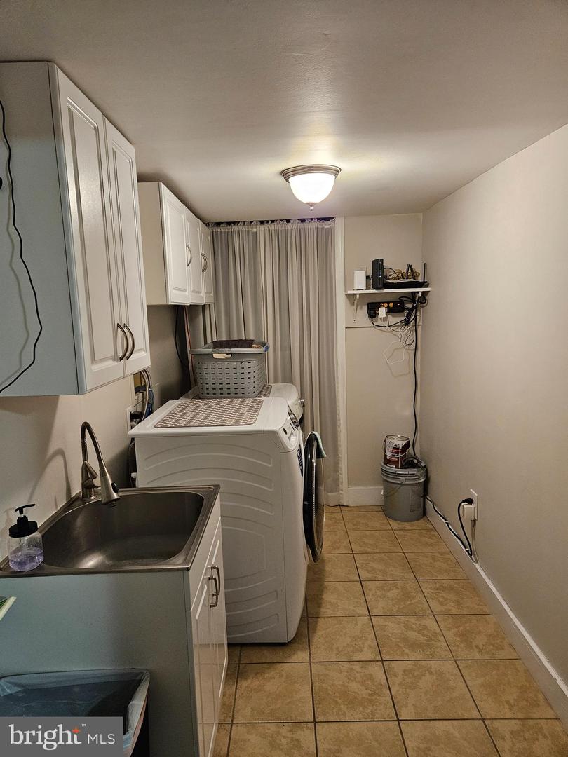 14464 LIPSCOMB HILL LN, MILFORD, Virginia 22514, 4 Bedrooms Bedrooms, 8 Rooms Rooms,3 BathroomsBathrooms,Residential,For sale,14464 LIPSCOMB HILL LN,VACV2009248 MLS # VACV2009248