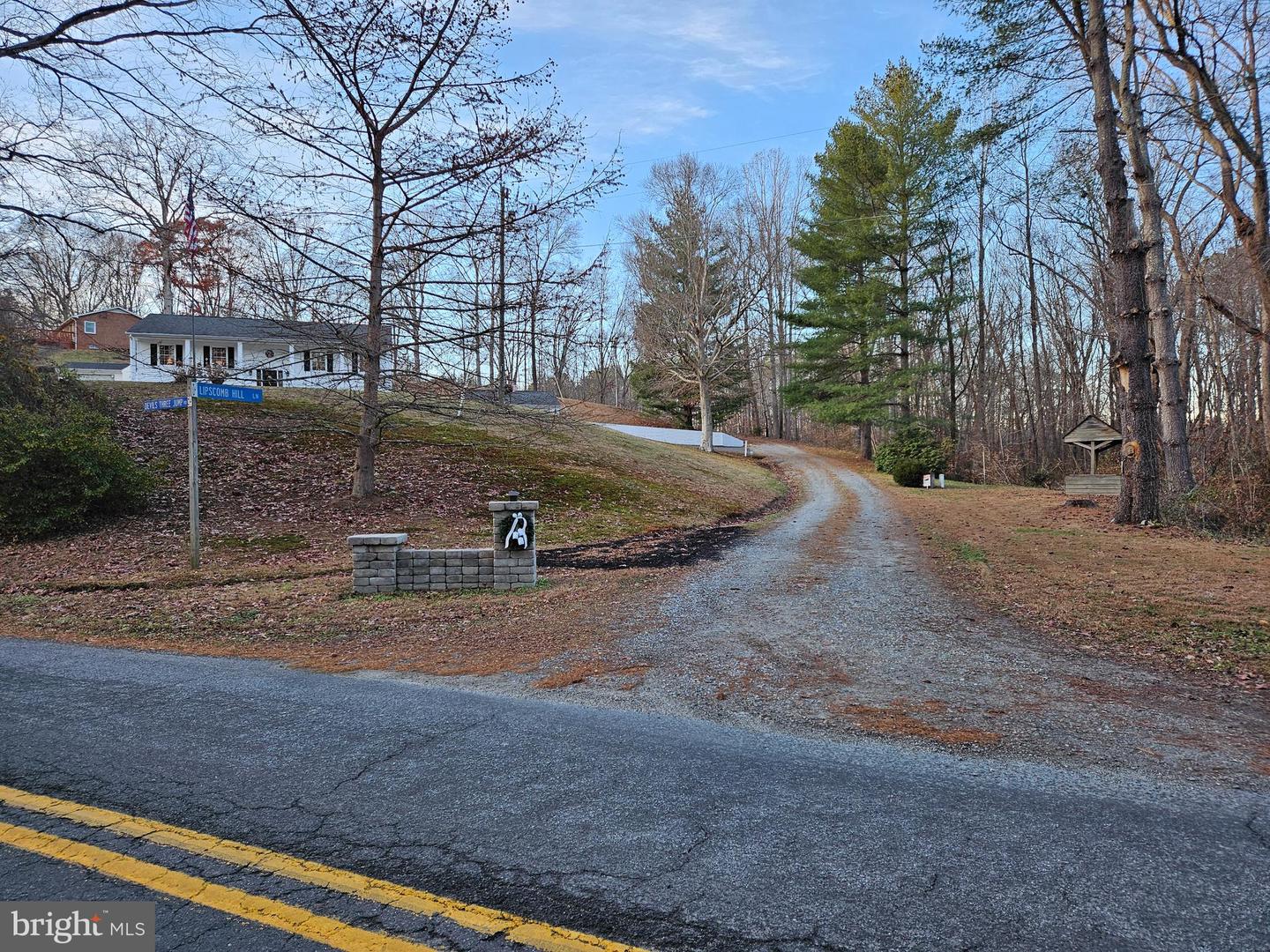 14464 LIPSCOMB HILL LN, MILFORD, Virginia 22514, 4 Bedrooms Bedrooms, 8 Rooms Rooms,3 BathroomsBathrooms,Residential,For sale,14464 LIPSCOMB HILL LN,VACV2009248 MLS # VACV2009248