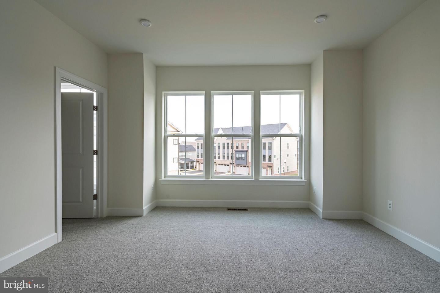 23630 WINTERDAY DR, ASHBURN, Virginia 20148, 3 Bedrooms Bedrooms, ,3 BathroomsBathrooms,Residential,For sale,23630 WINTERDAY DR,VALO2111914 MLS # VALO2111914