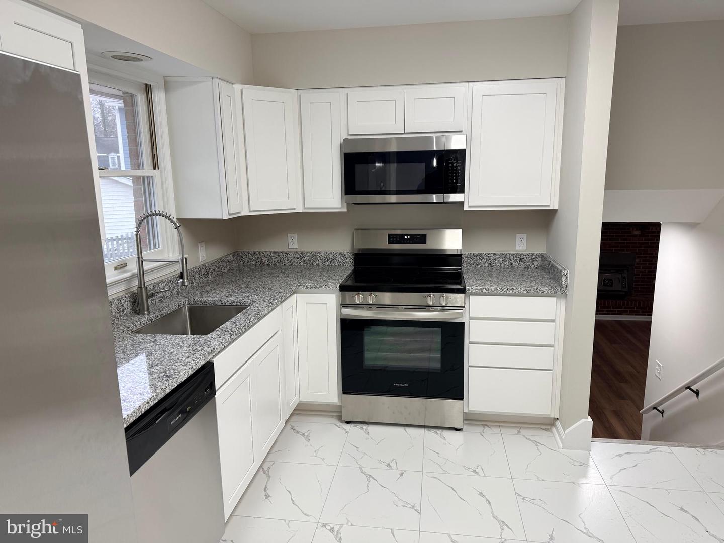 537 BUTTERNUT DR, FREDERICKSBURG, Virginia 22408, 3 Bedrooms Bedrooms, 7 Rooms Rooms,2 BathroomsBathrooms,Residential,For sale,537 BUTTERNUT DR,VASP2037946 MLS # VASP2037946