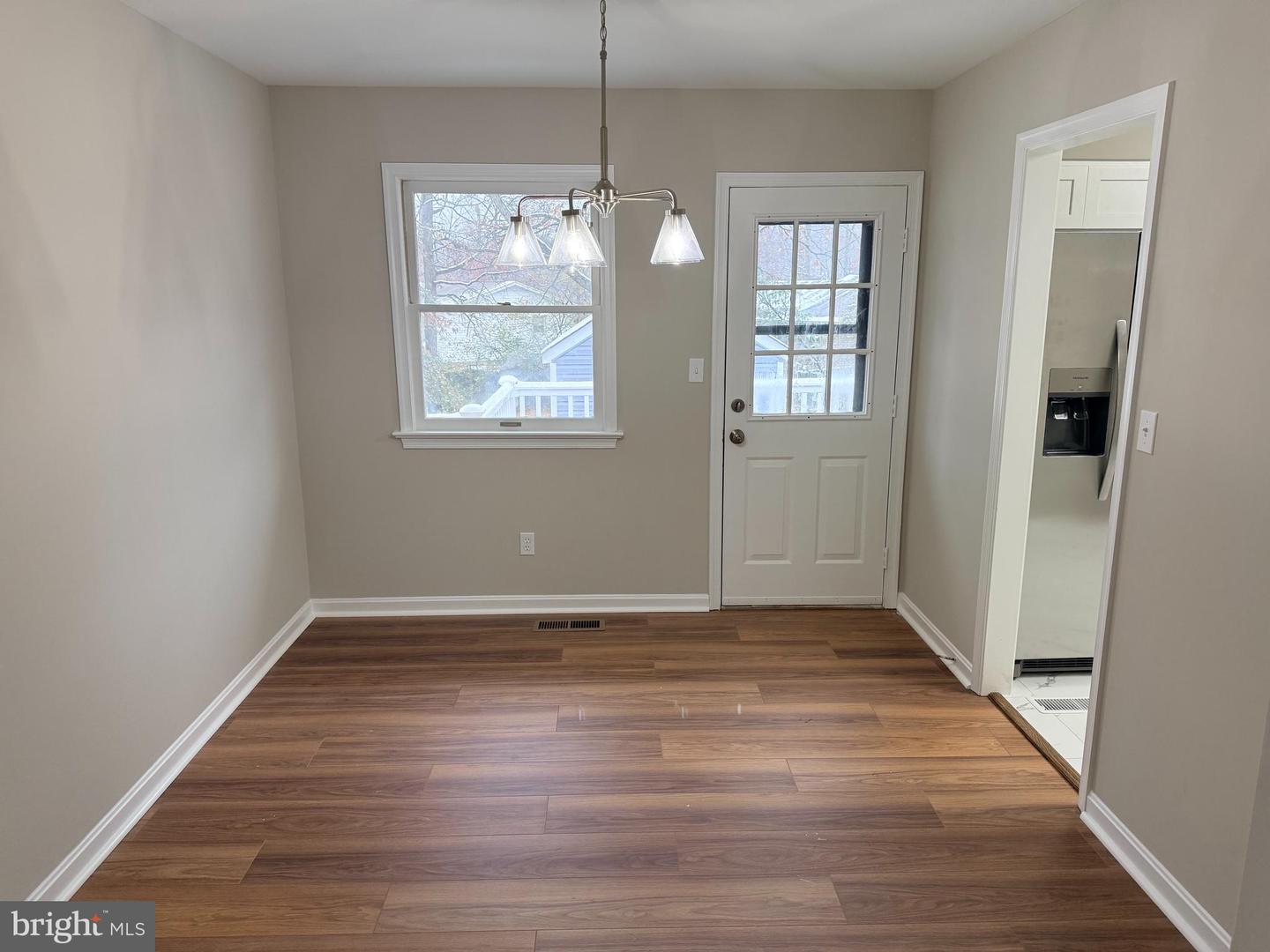 537 BUTTERNUT DR, FREDERICKSBURG, Virginia 22408, 3 Bedrooms Bedrooms, 7 Rooms Rooms,2 BathroomsBathrooms,Residential,For sale,537 BUTTERNUT DR,VASP2037946 MLS # VASP2037946