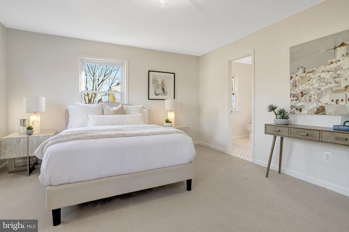 216 DUNCAN AVE, ALEXANDRIA, Virginia 22301, 3 Bedrooms Bedrooms, ,2 BathroomsBathrooms,Residential,For sale,216 DUNCAN AVE,VAAX2038774 MLS # VAAX2038774